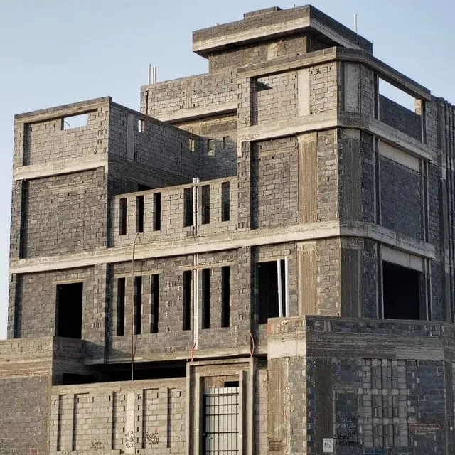 مقاول بناء وترميمات وتنفيذ مشاريع بالسعودية 