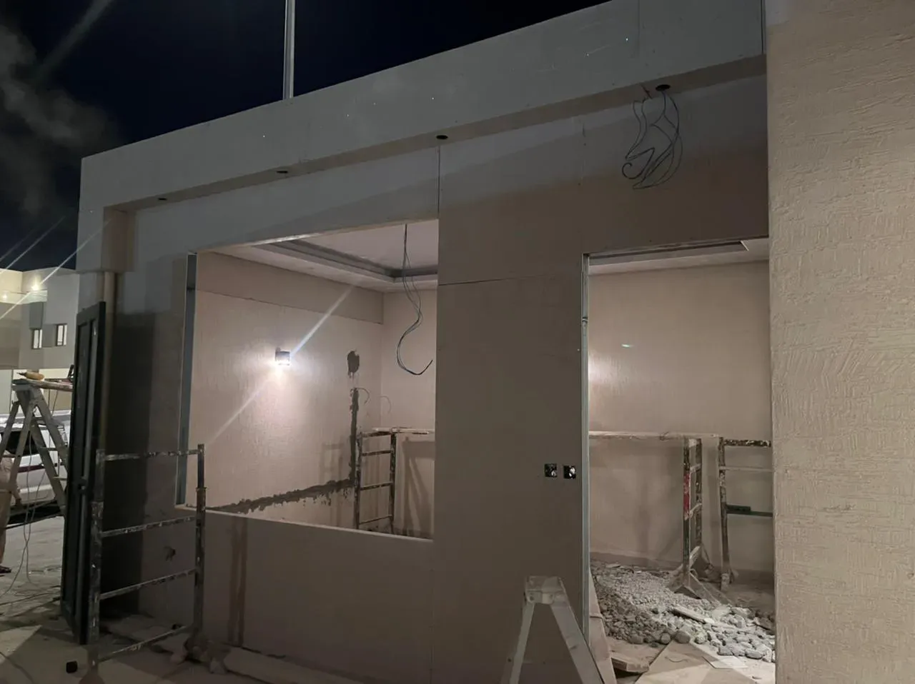 مقاول بناء غرف باستخدام الأسمنت بورد بالرياض