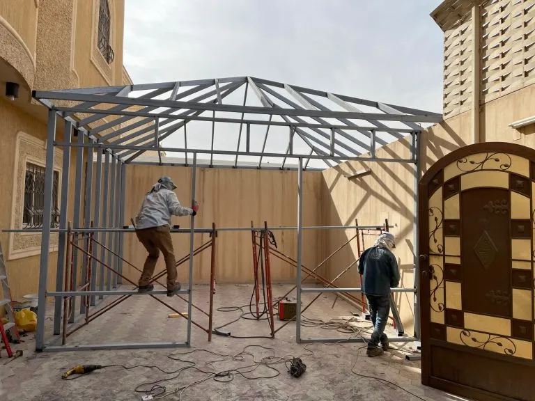 مقاول بناء ملاحق واستراحات خارجية بجميع أنواعها في الرياض