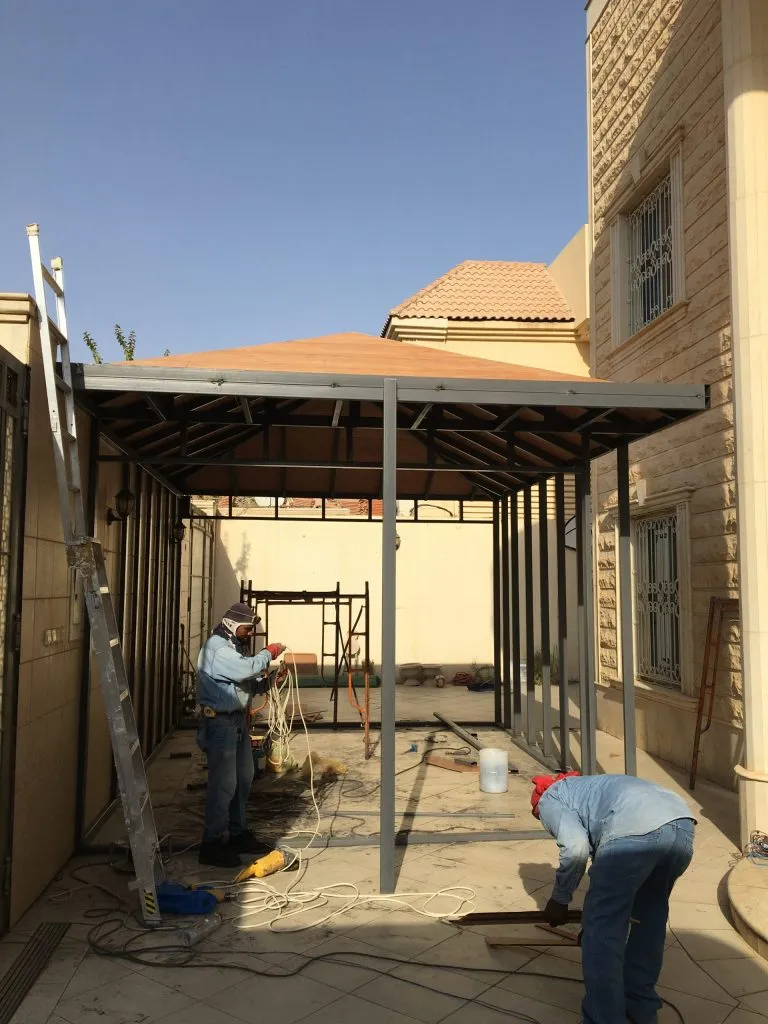 مقاول بناء ملاحق واستراحات خارجية بجميع أنواعها في الرياض