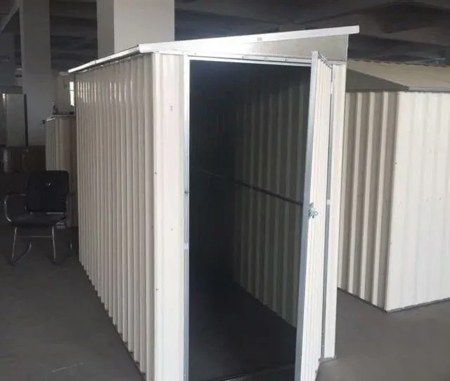 بناء ملاحق خارجيةمن الساندويتش بانل حديثة وعصرية بالرياض