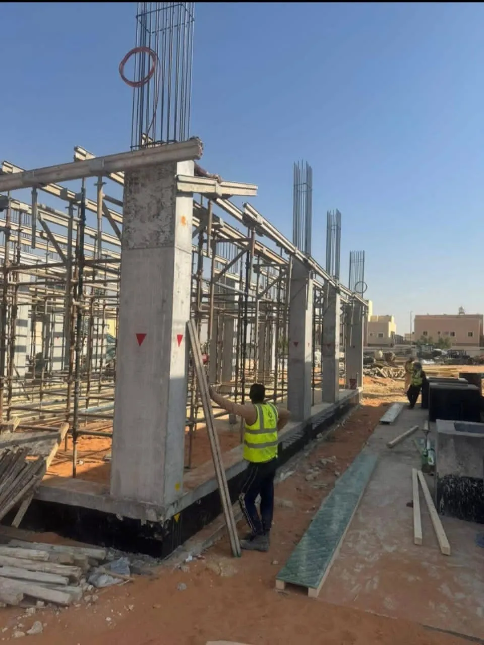 مقاول بناء عظم بالرياض بجودة عالية وسرعة في التنفيذ