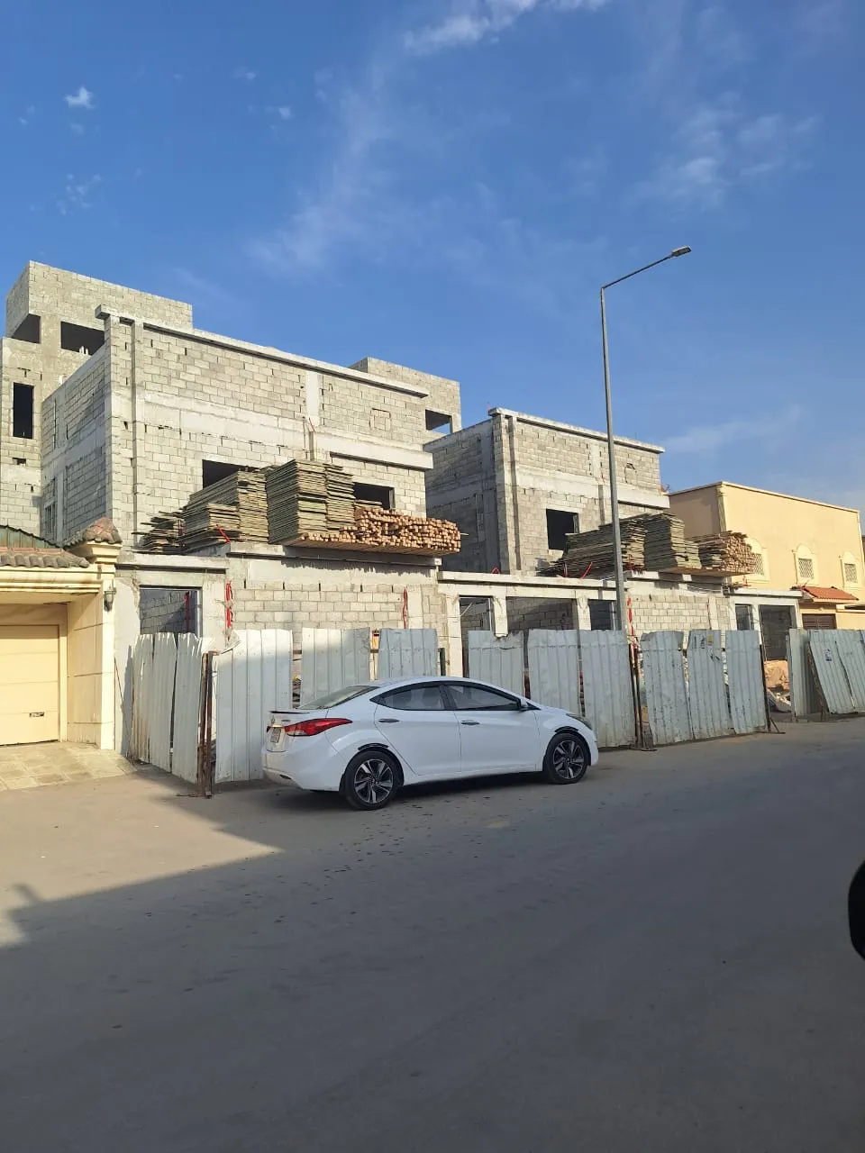 مقاول بناء عظم بالرياض بجودة عالية وسرعة في التنفيذ