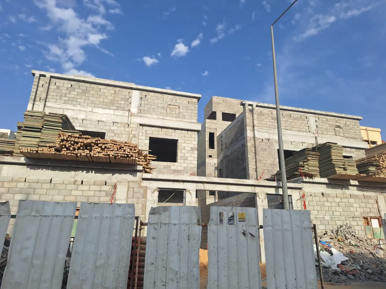 مقاول بناء عظم بالرياض بجودة عالية وسرعة في التنفيذ