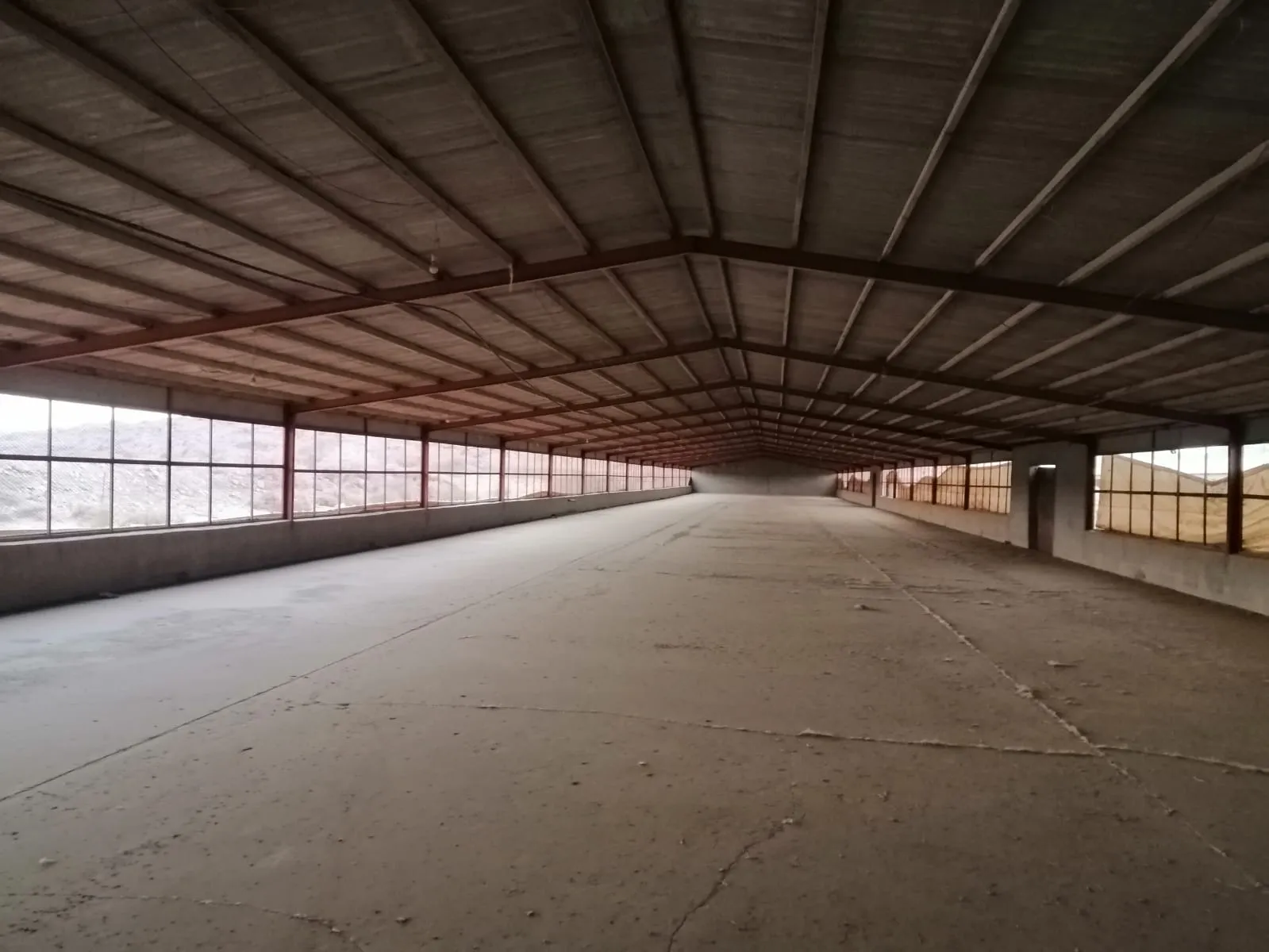 شركة بناء حظاير الدواجن والهناجر جميع مناطق المملكة