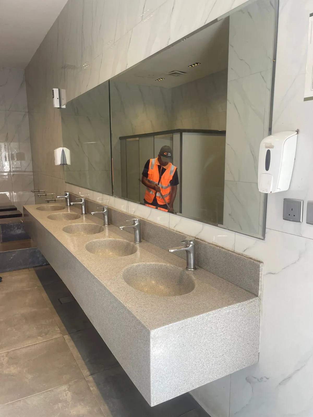 شركة بناء وترميم محطة وقود في المملكة السعودية 