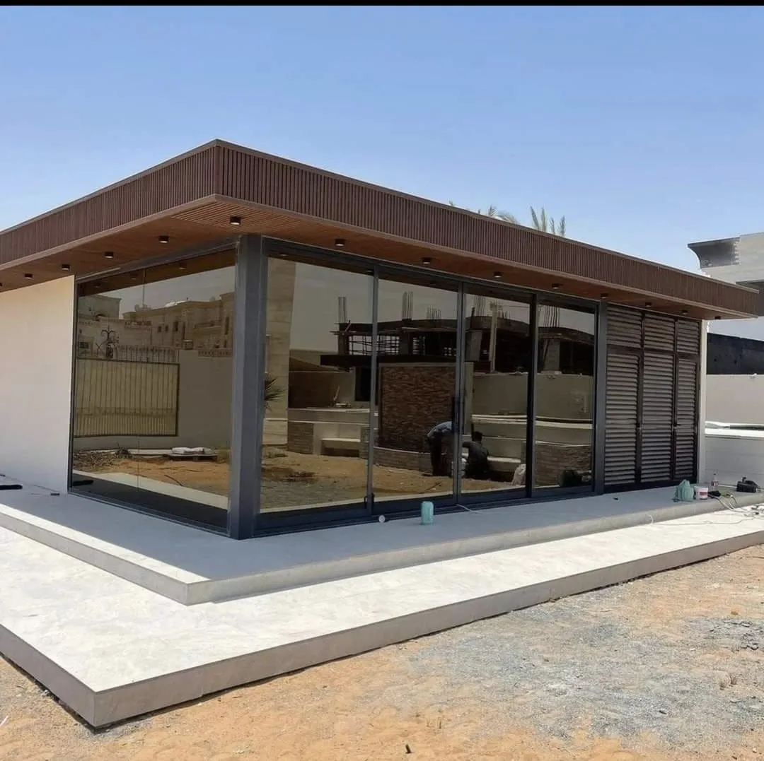 مقاول بناء وتركيب ملاحق وجلسات خارجية بالمملكة السعودية 