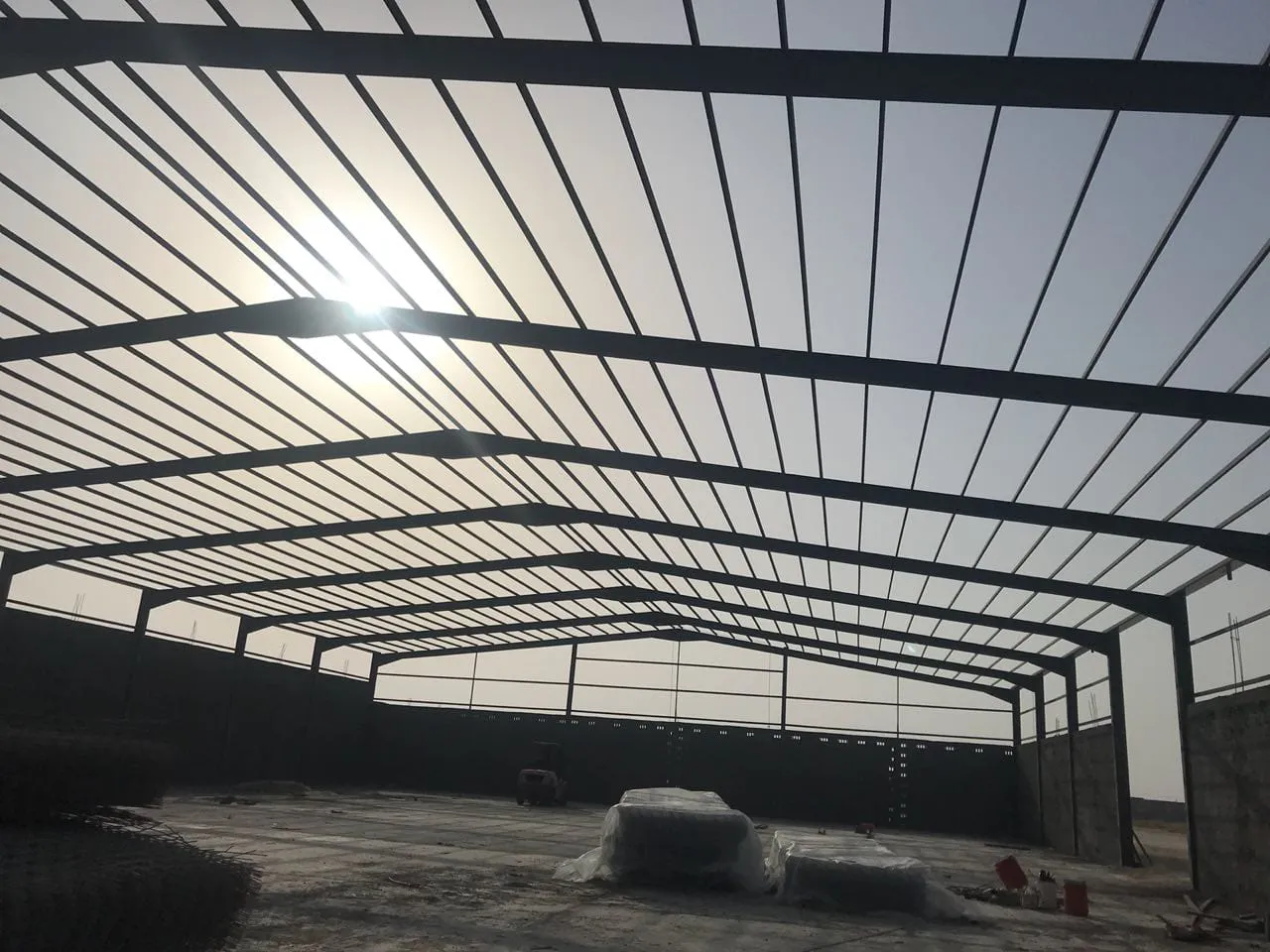 شركات لتركيب هناجر ومستودعات المملكة السعودية وجميع مناطقها 