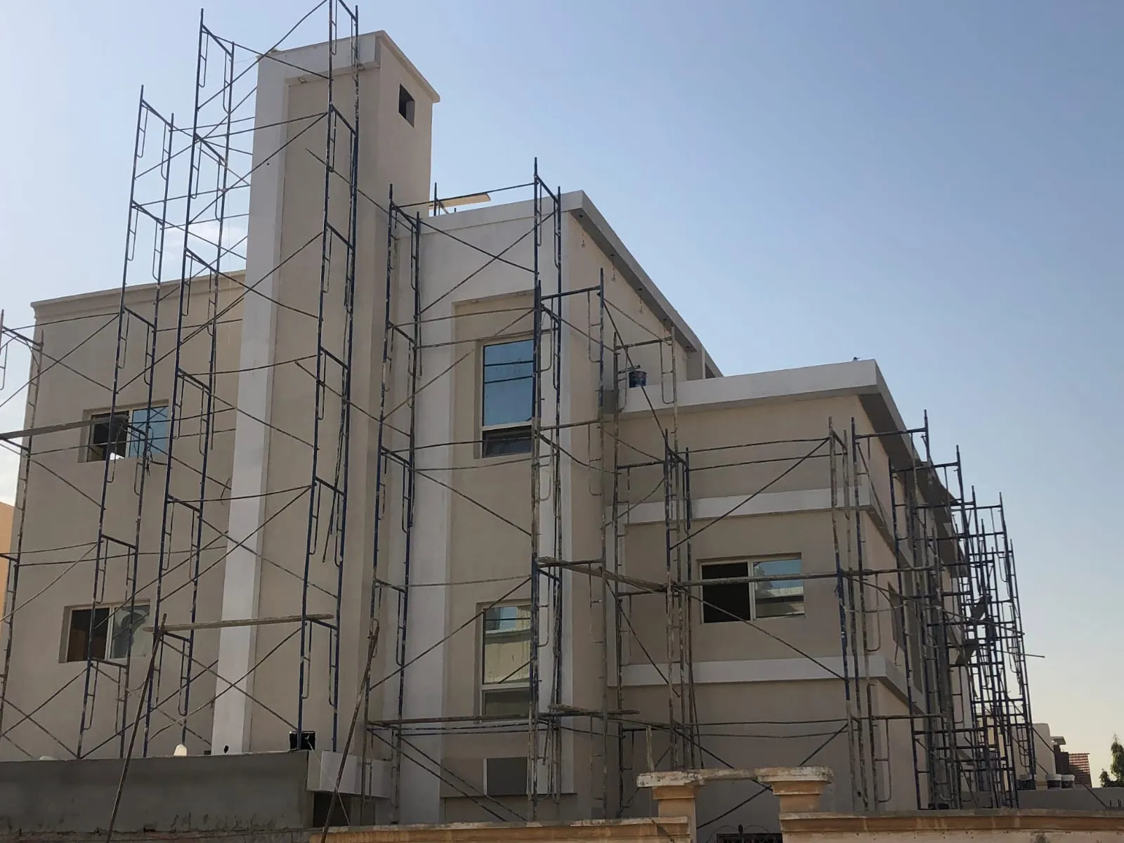 شركة مقاولات في المملكة العربية السعودية لبنا محلات تجارية