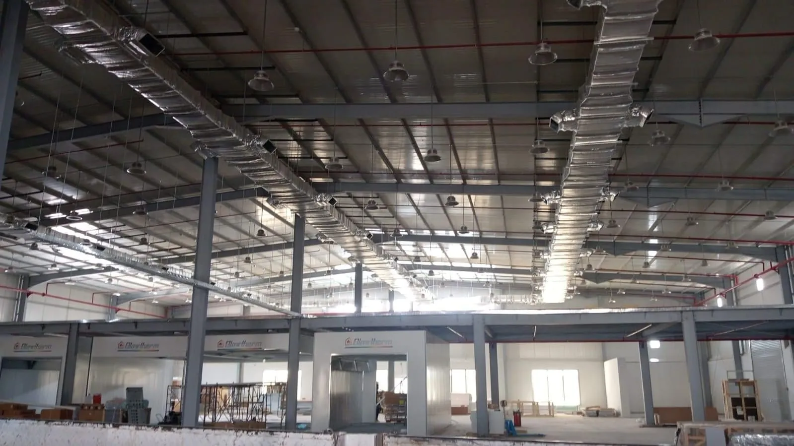 تركيب مستودعات الحظائر والدواجن في المملكة العربية السعودية 