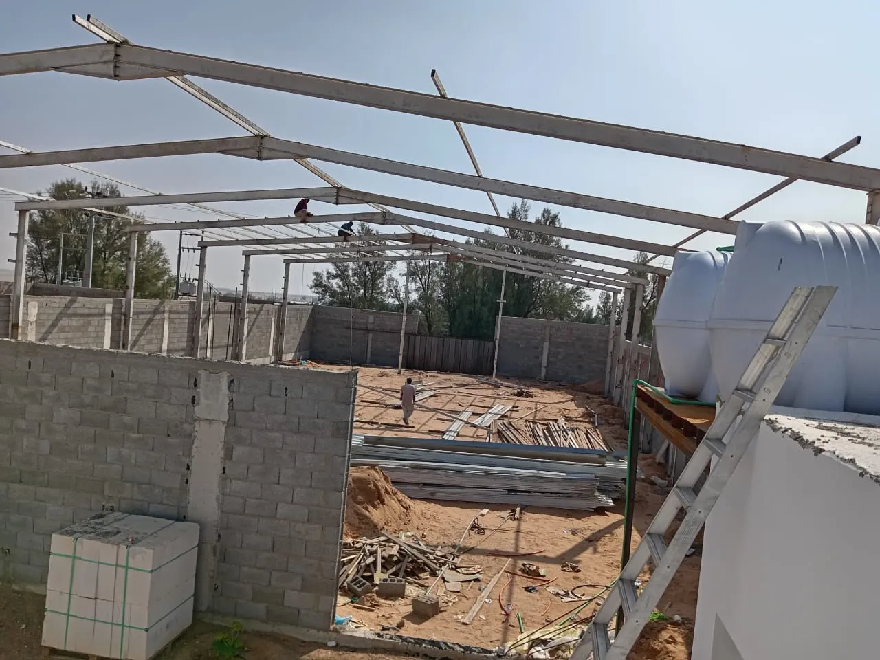 تركيب مستودعات الحظائر والدواجن في المملكة العربية السعودية 