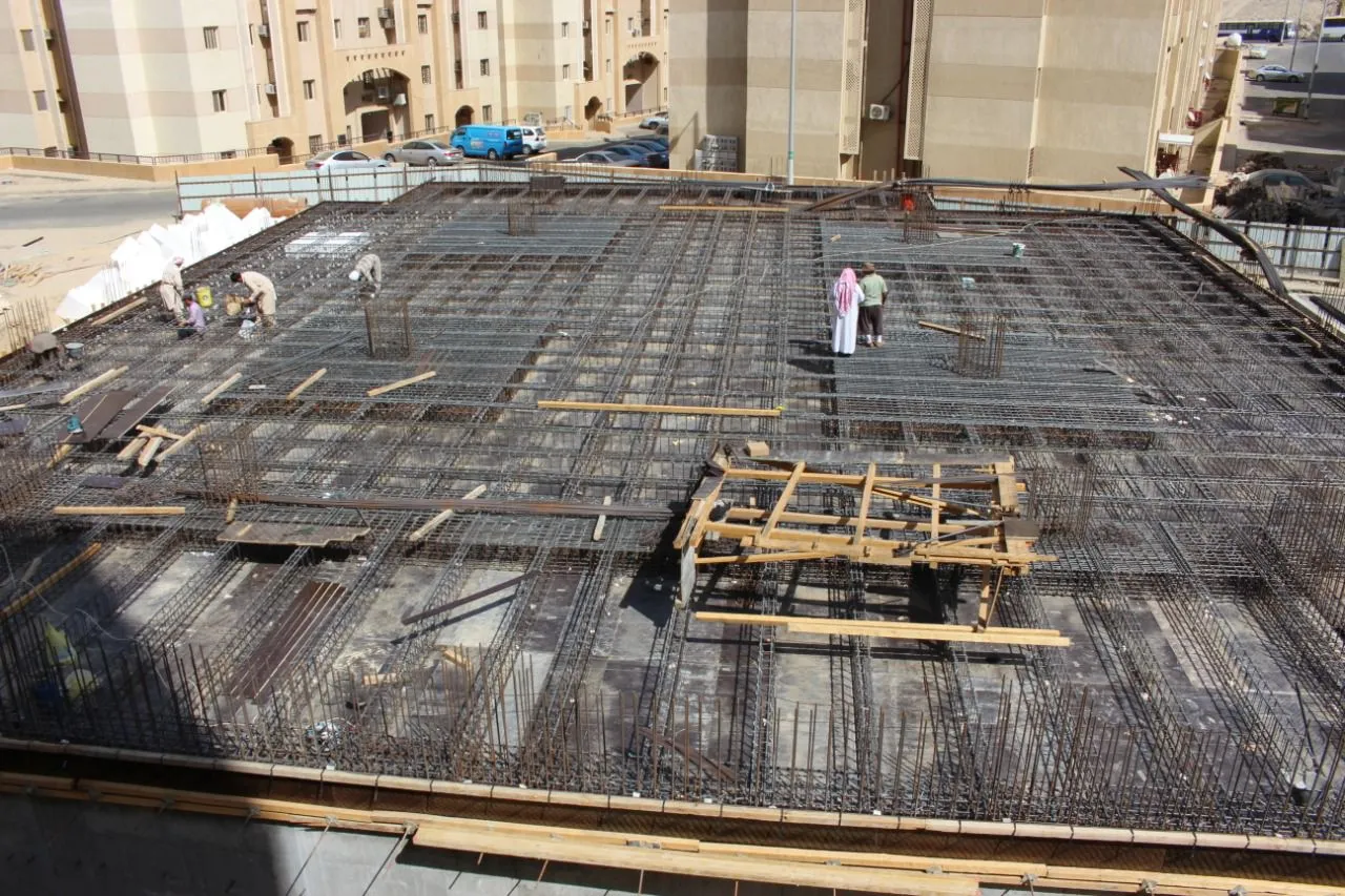 مقاول بناء وترميمات وتنفيذ مشاريع بالسعودية