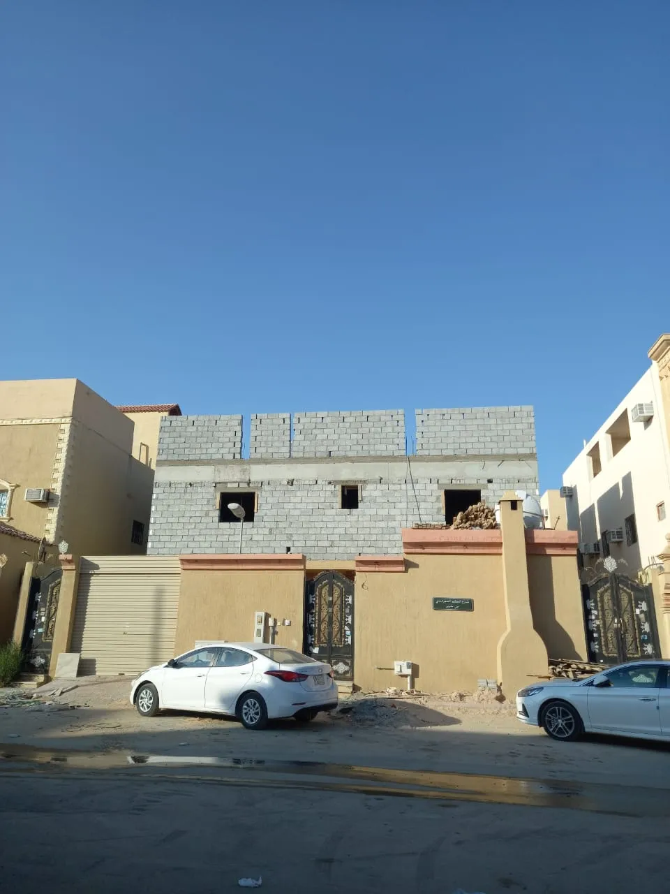 مقاول بناء وترميمات وتنفيذ مشاريع بالسعودية