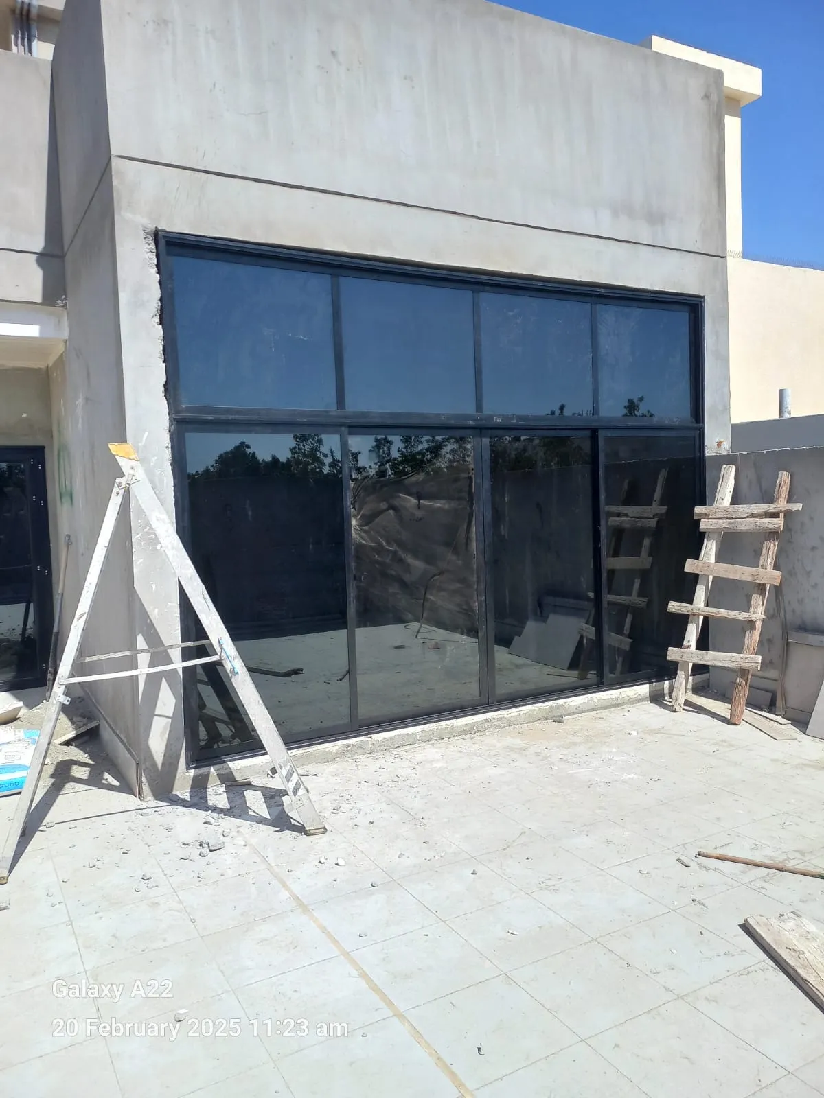 مقاول لبناء ملحق خارجي في السطح بالمملكة العربية السعودية